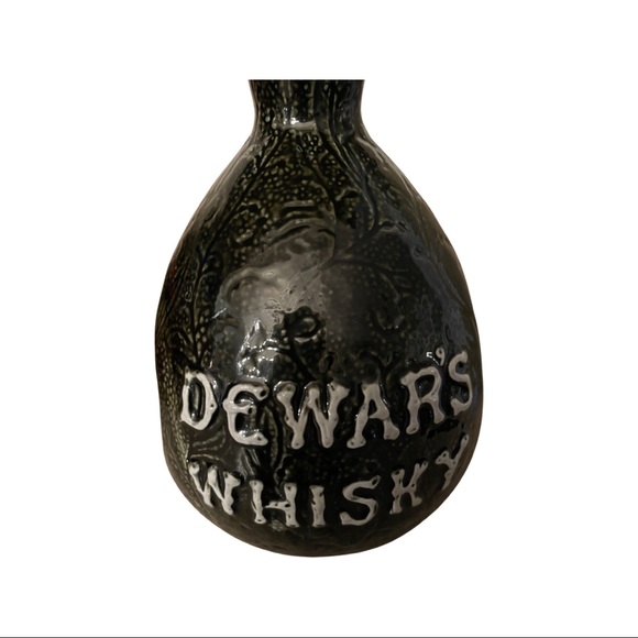Dewars Whiskey Vintage Collectible Decanter (EMPTY) - Picture 2 of 5